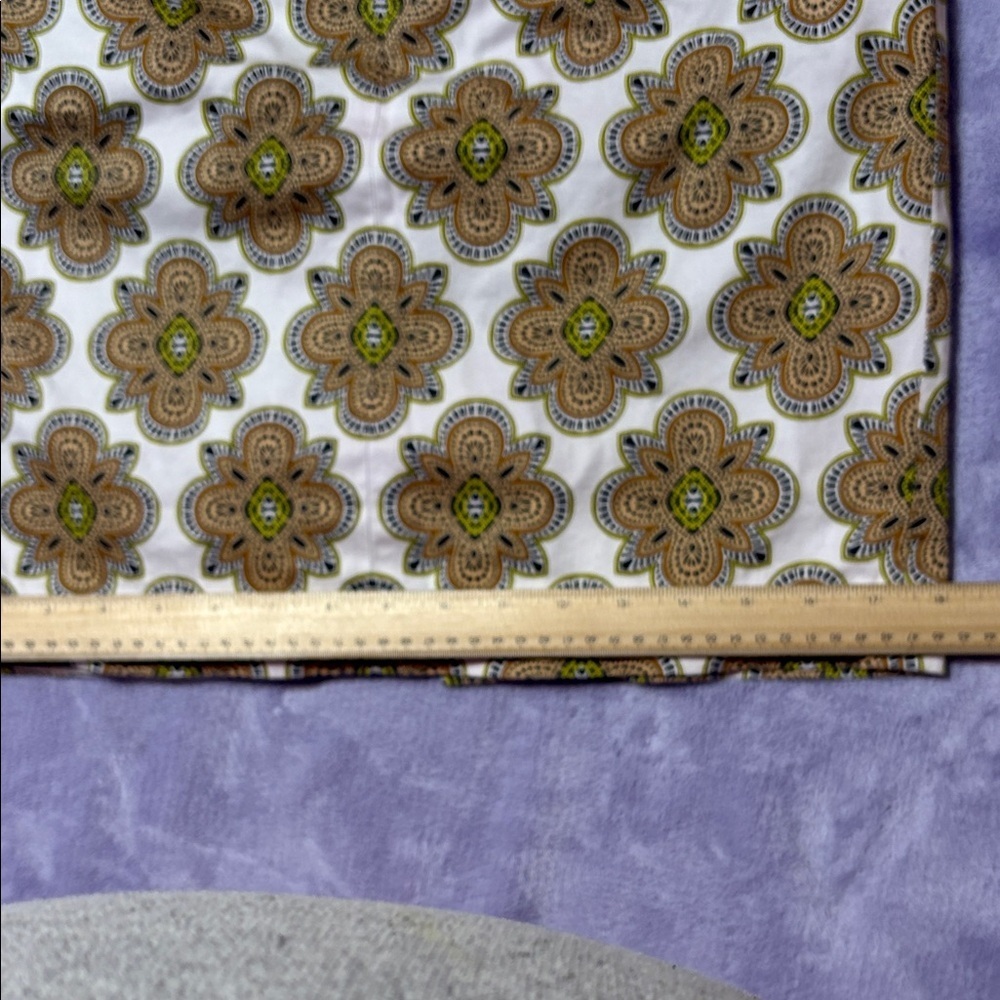 Jones New York Signature Size 6 Pencil Skirt – White Brown Medallion Print READ - Picture 10 of 13